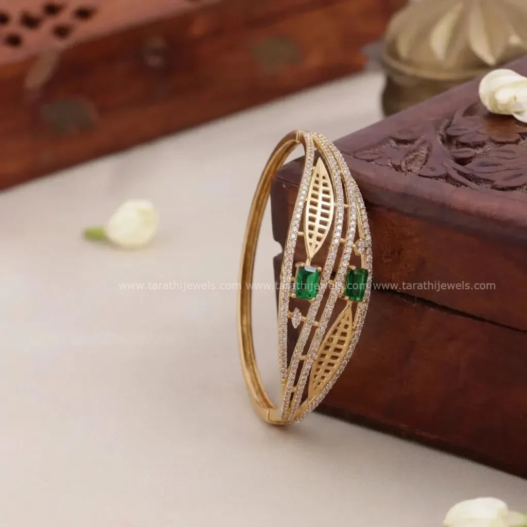 Gold Look alike Openable Kada Bangle BA162