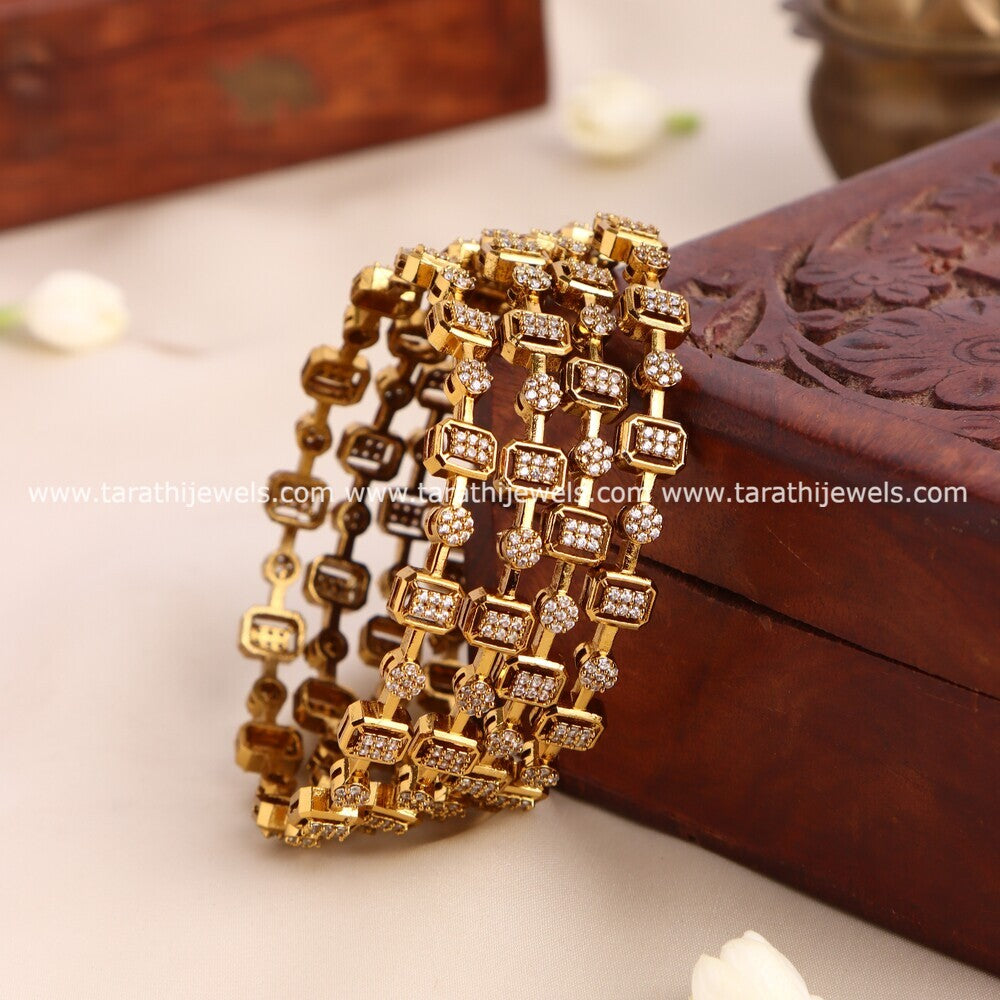 Amazing Ad Bangle BA198