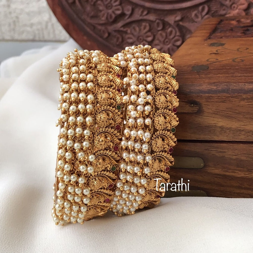 Pearl Beads Bangle BA46