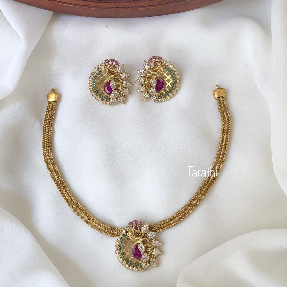 Amazing Peacock High Neck Choker CH138