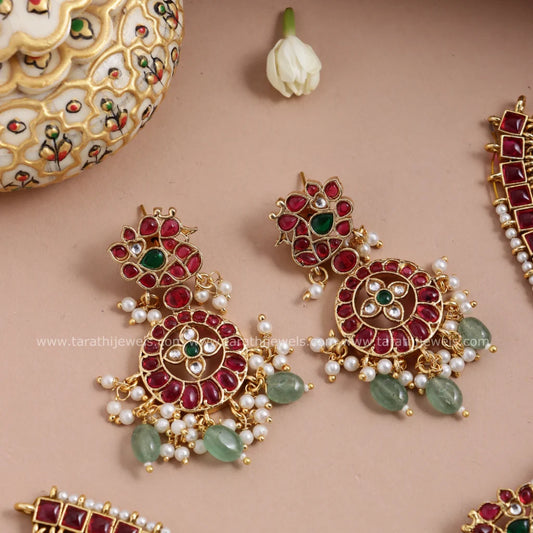 Kundan High Neck Choker CH368