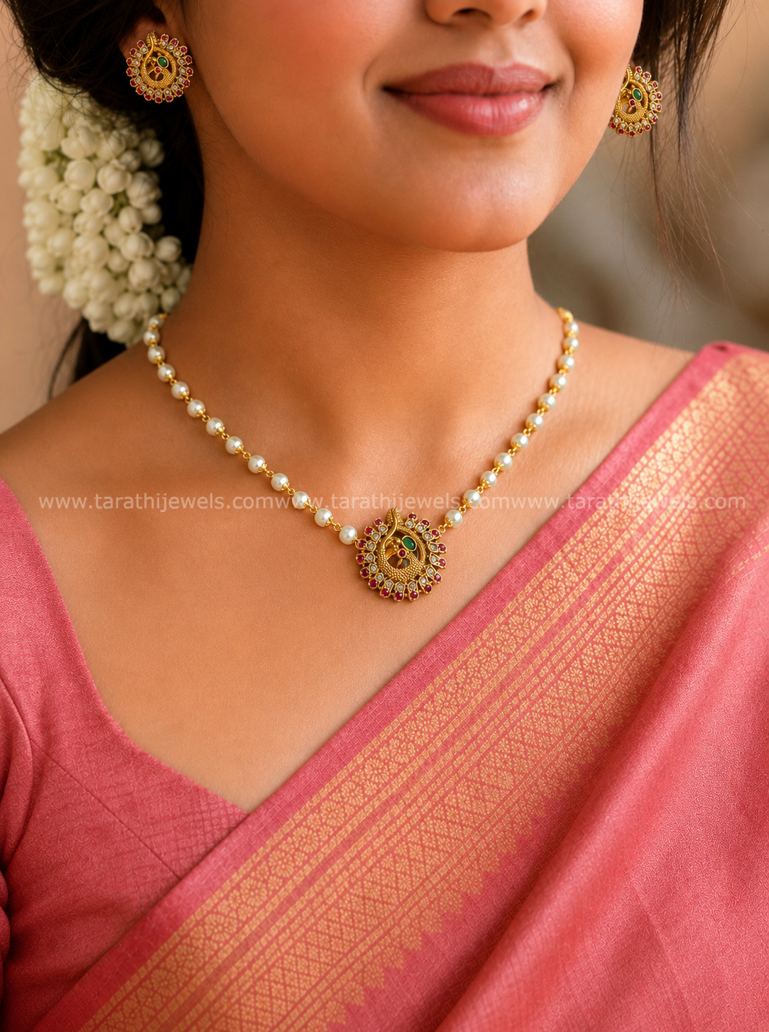 Ambika Pearl Choker CH433