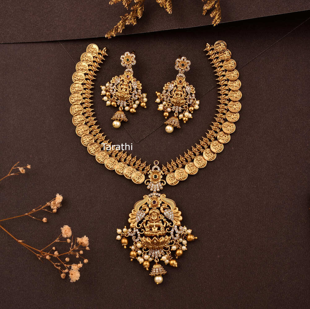Antique Finish Lakshmi Gutapusalu Short Necklace N335