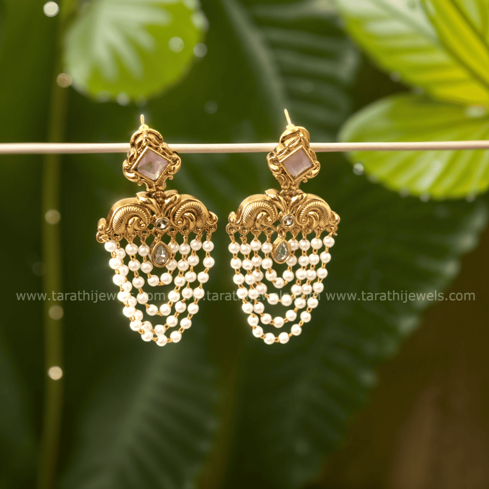 Stunning Pearl Drops Earrings EA402