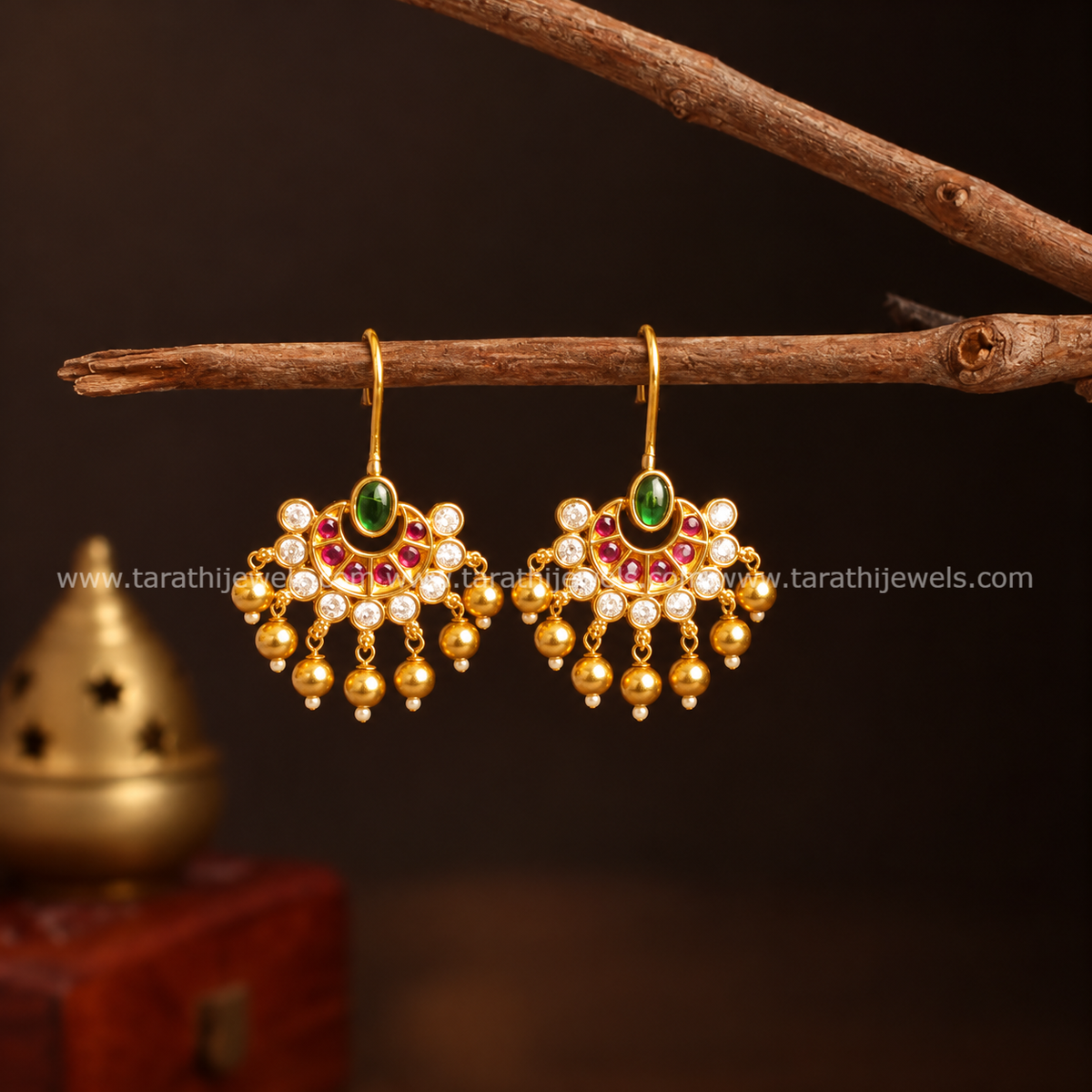 Pavithra Earrings EA789