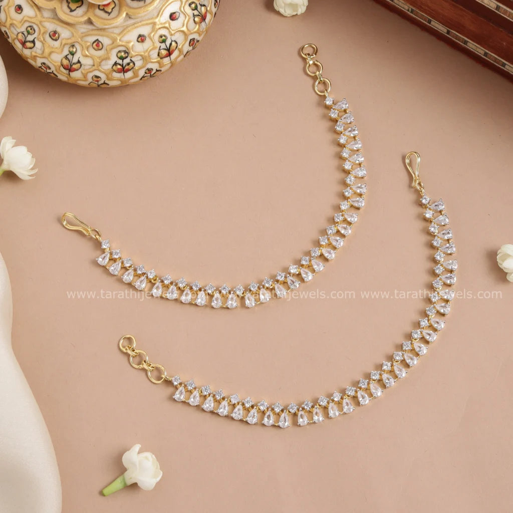 Diamond Look alike Earring Chain EC123