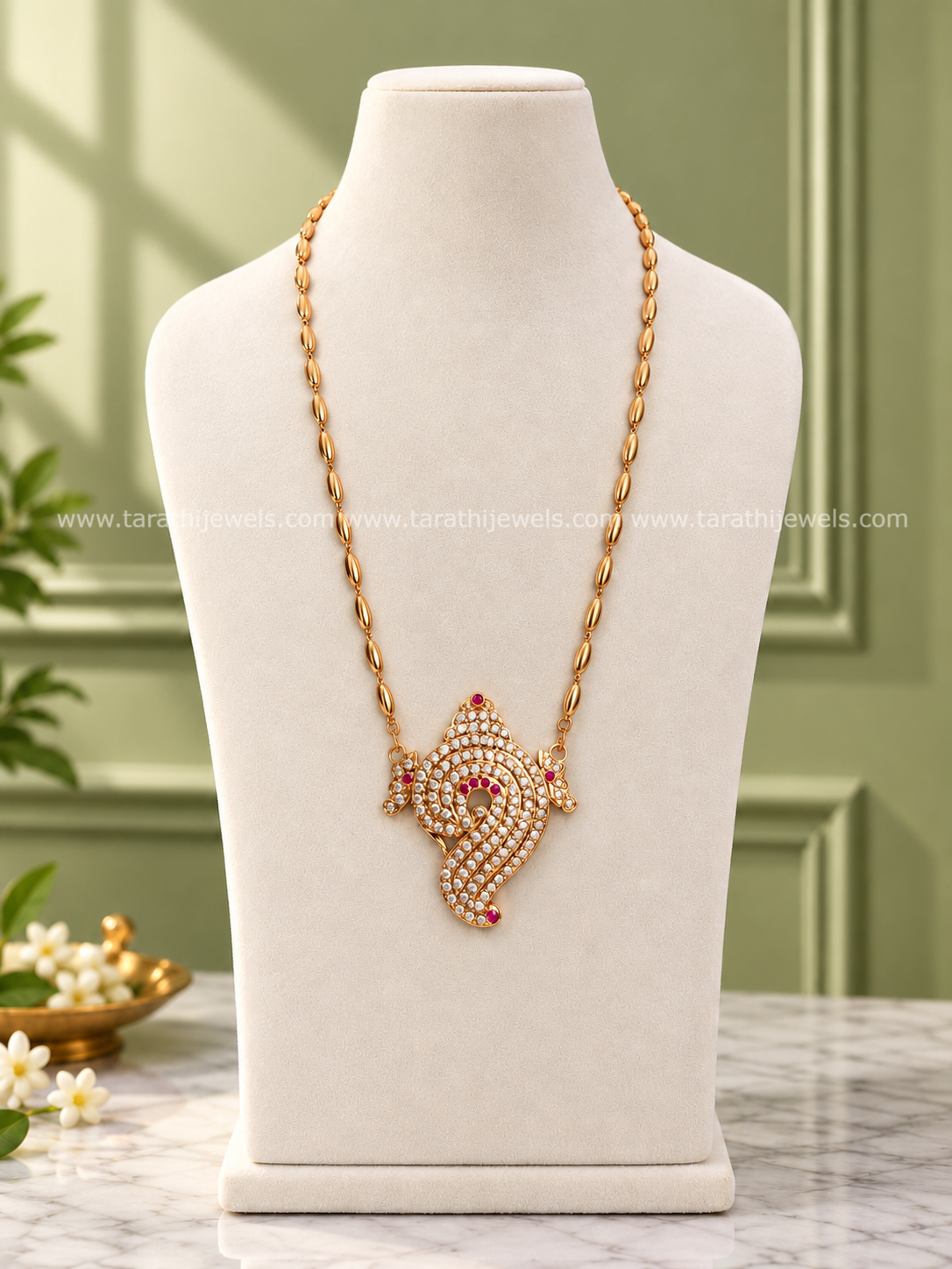 Traditional Sangu Pendant Long Chain HA493
