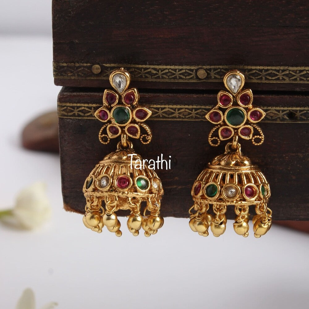 Gold look alike cluster Ghungroo Pendant Choker CH182