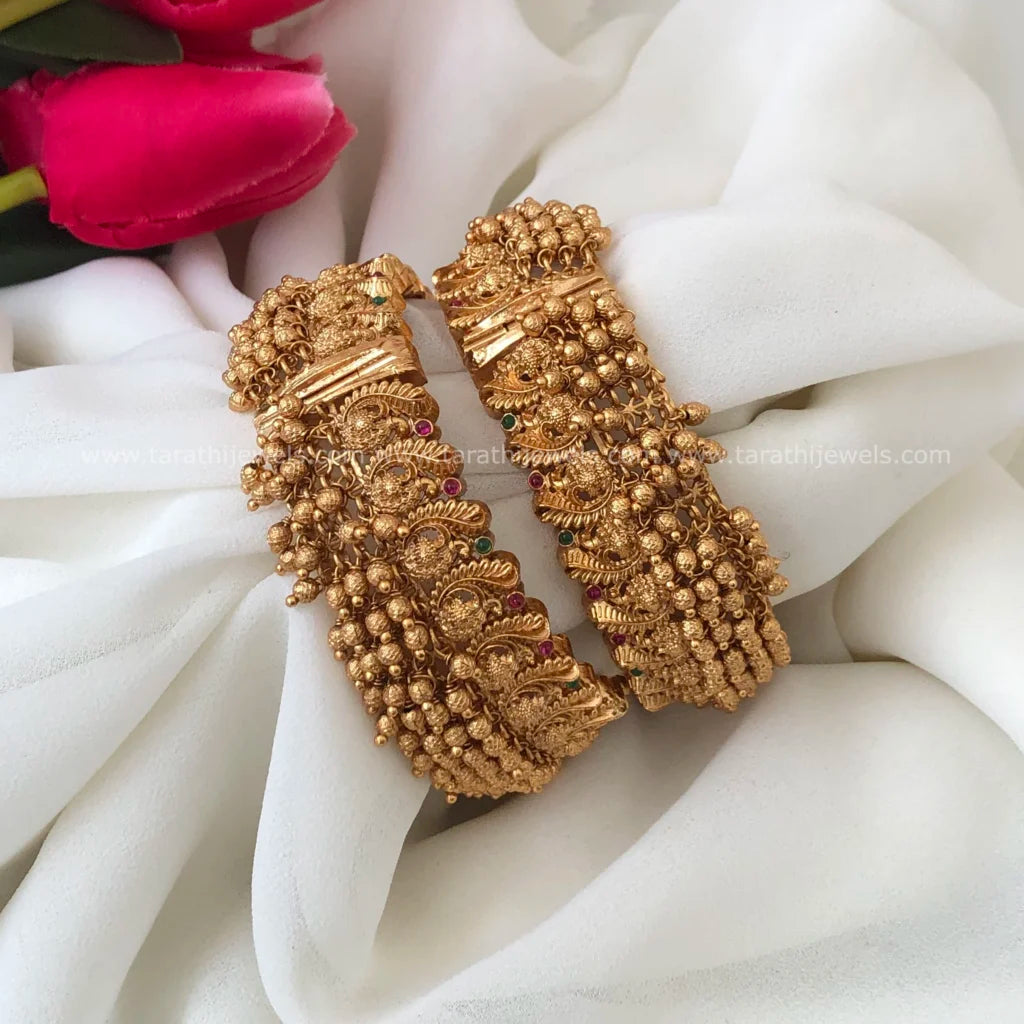 Gold Beads Bangle BA130