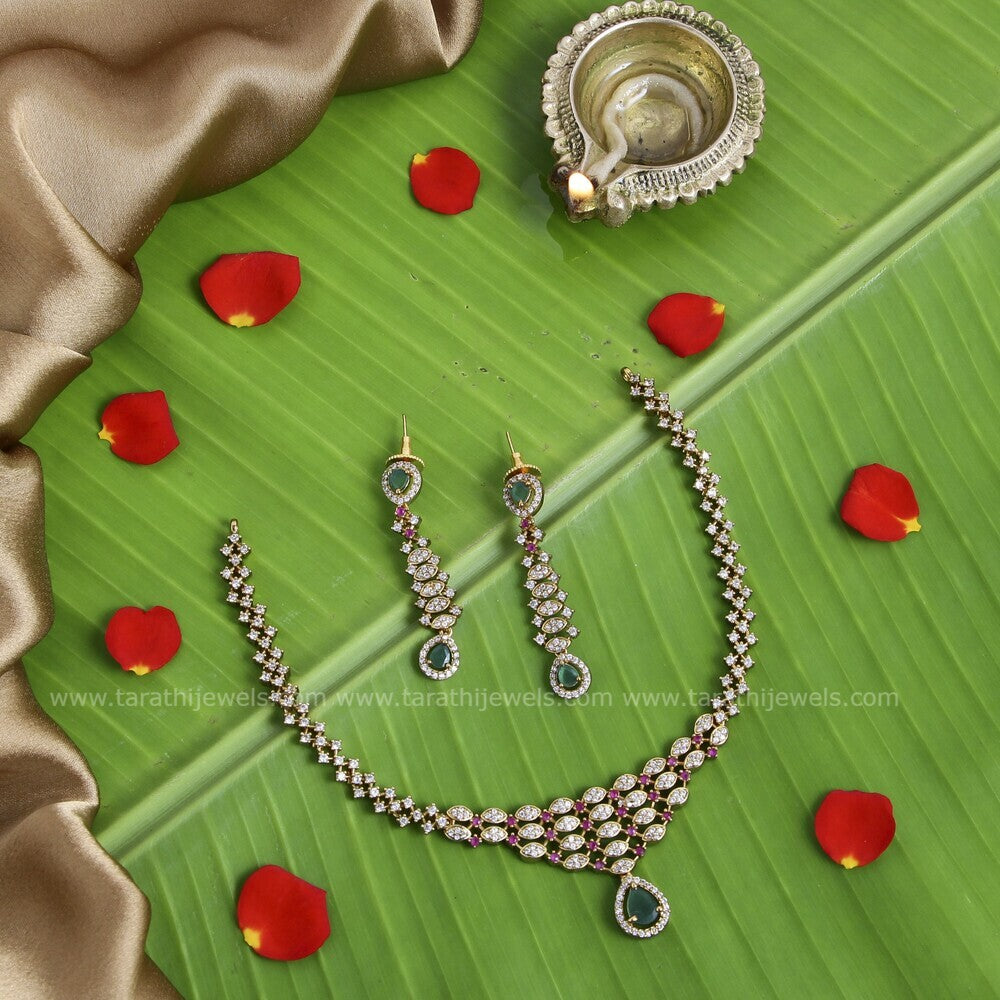 Kayal Necklace N1056