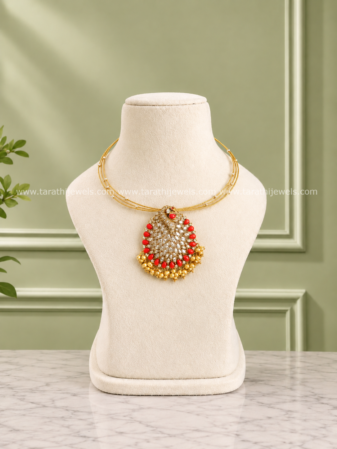 Peacock Pendent Hasli Necklace N1177