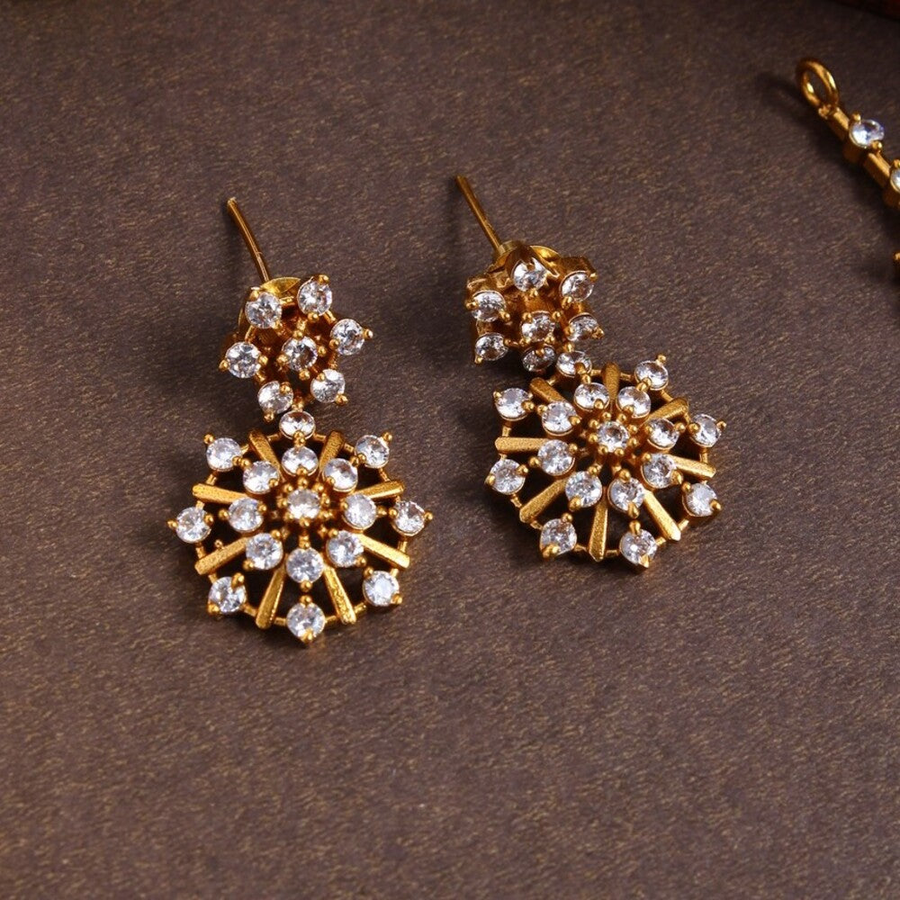 Amazing Diamond Look alike Necklace N232