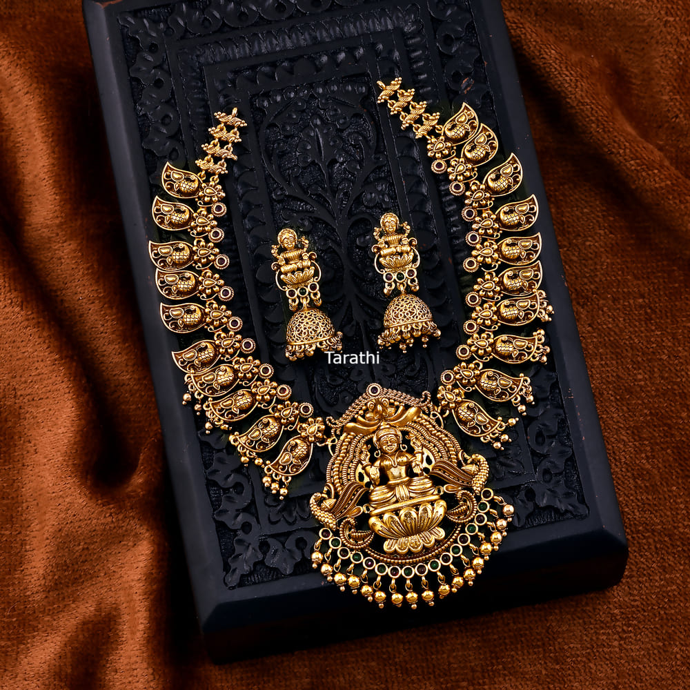 Aadhira Lakshmi Short Neckpiece N296