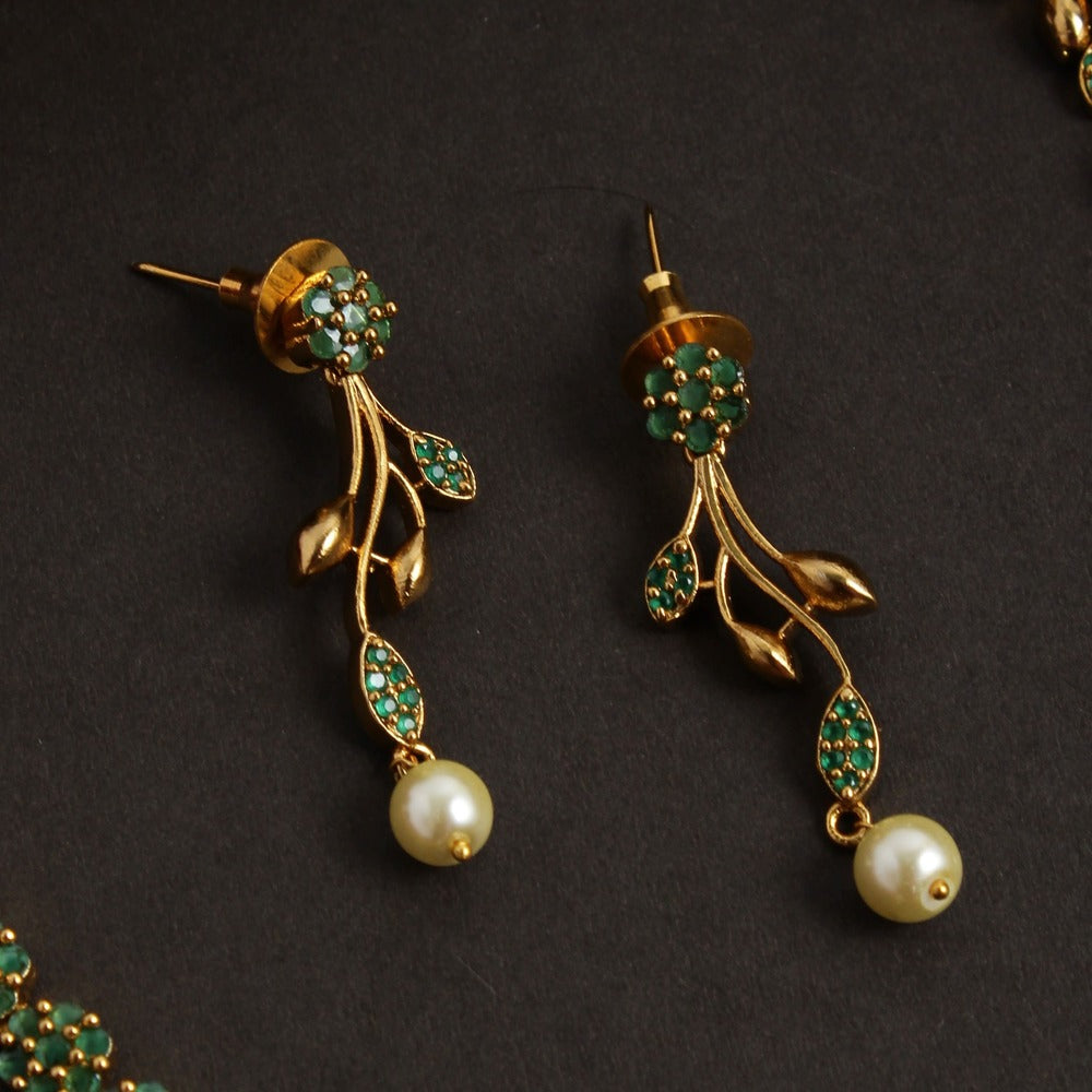 Simple Leaf Design AD Necklace set N299