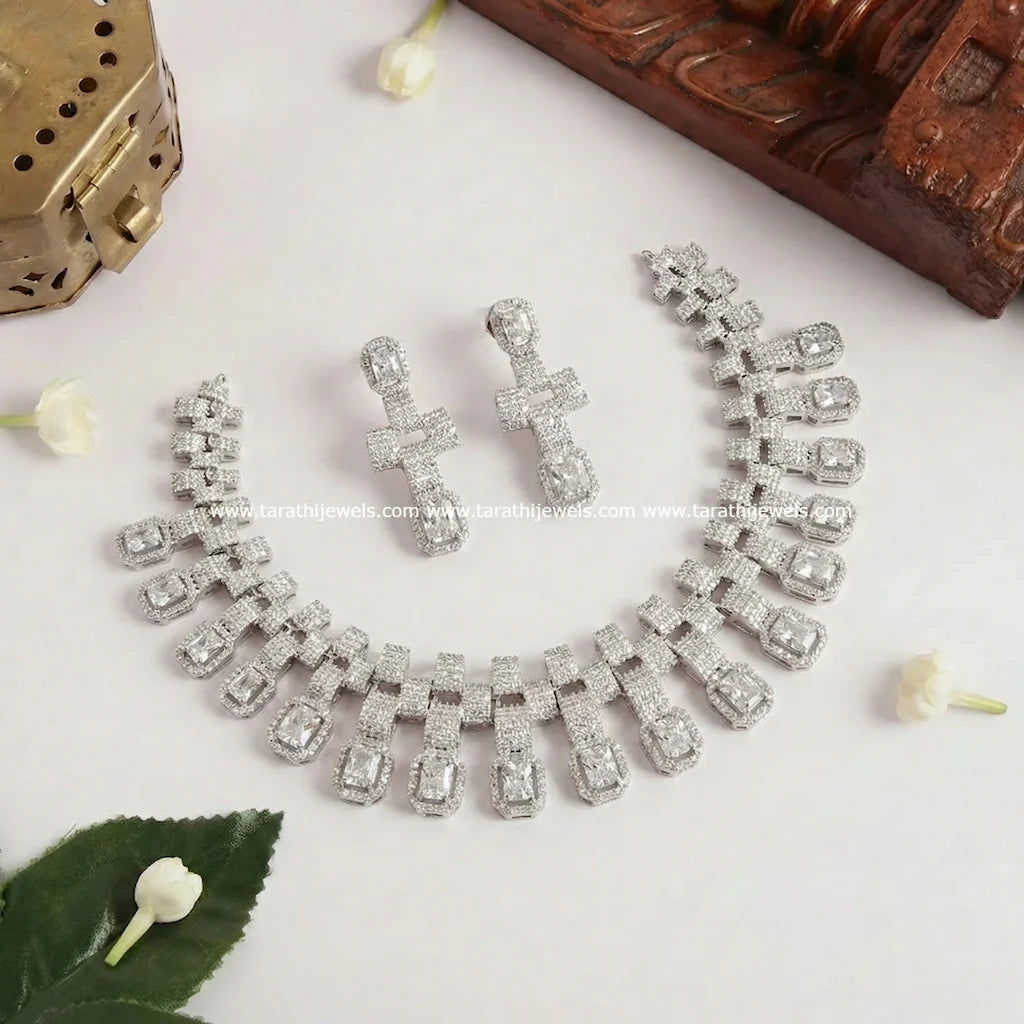 Square Design Ad Necklace N886