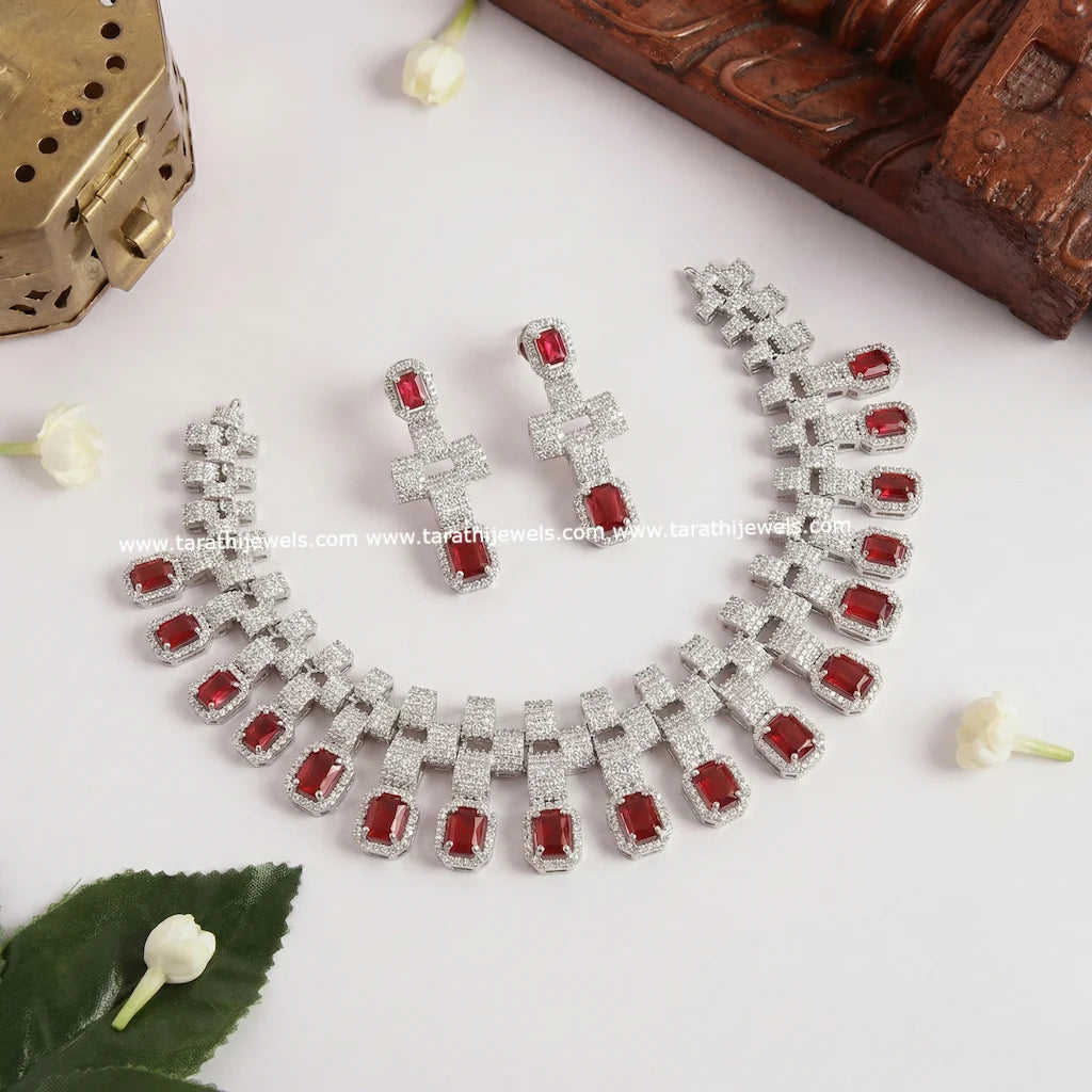 Square Design Ad Necklace N883