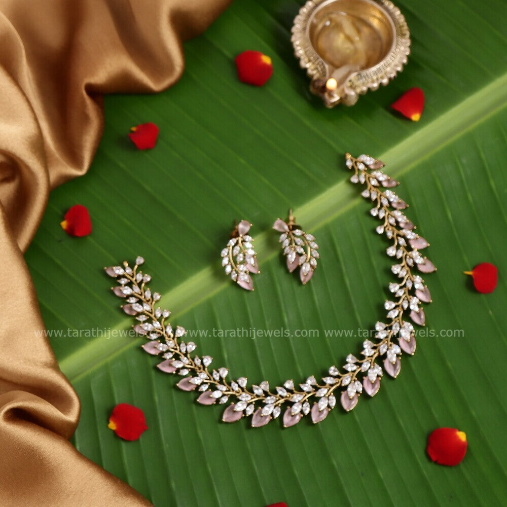 Leaf Design Partywear Necklace N508