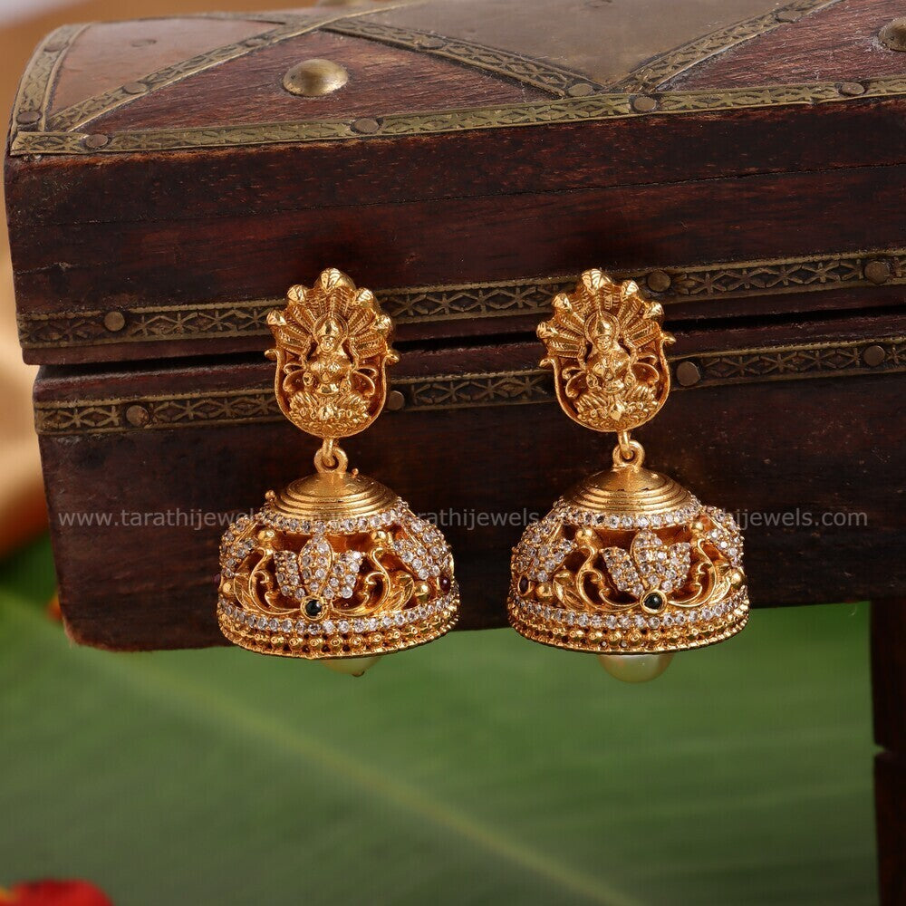 Lakshmi Pendant Chain N538