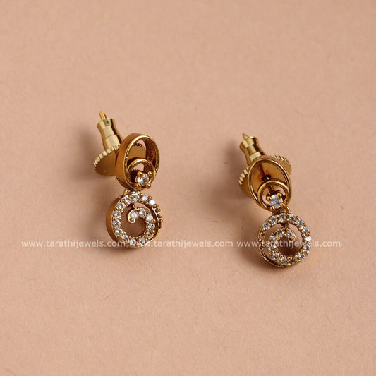 Gopika Simple Ad necklace N627