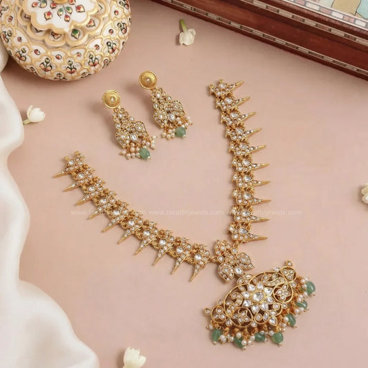 Tarathi Two in one Jadau Kundan Stone Necklace N900