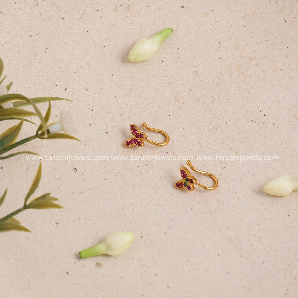 Shruthi Nosepin NP19