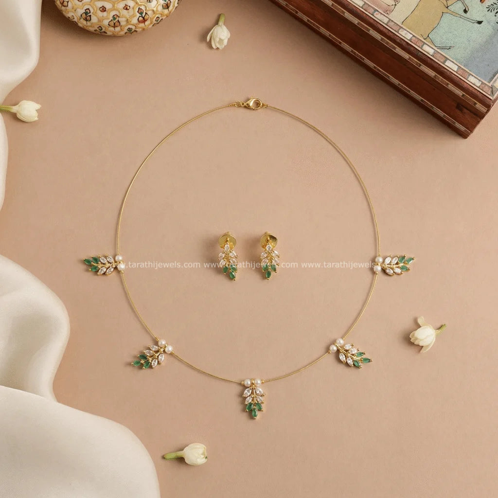 Leaf Design Invisible Necklace N830