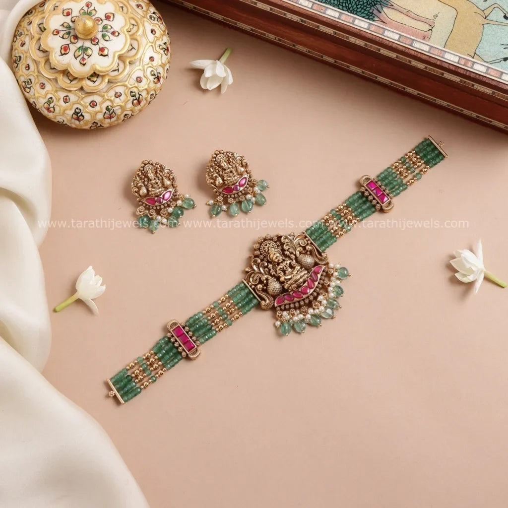 Lakshmi High Neck Choker CH358