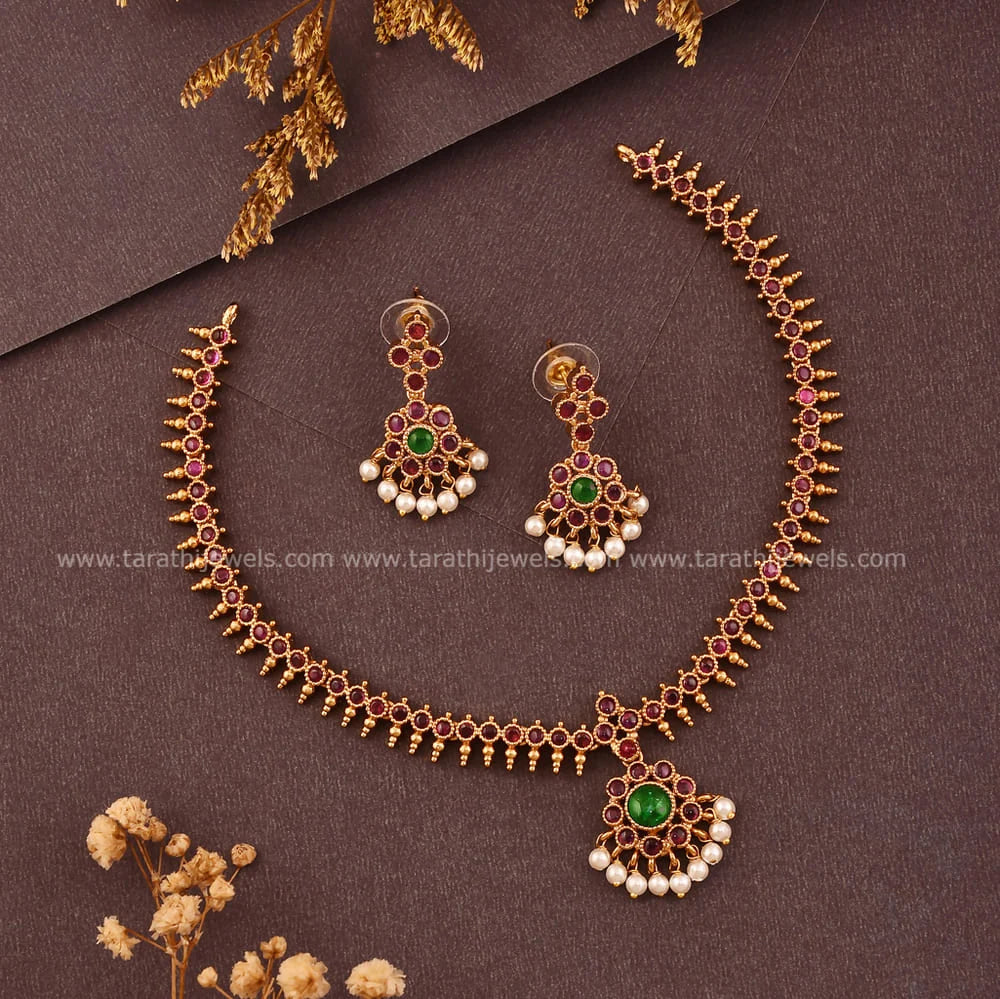 Traditional Kemp Necklace N343
