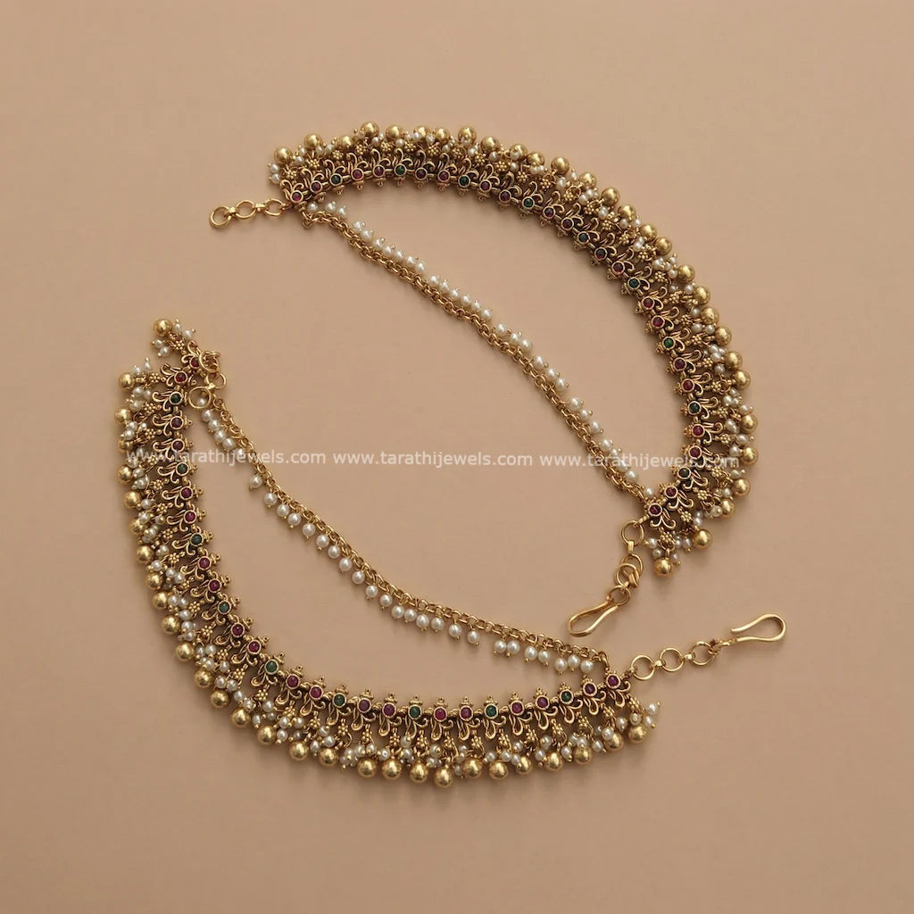 Two Layer Pearl and White beads Maatal EC111