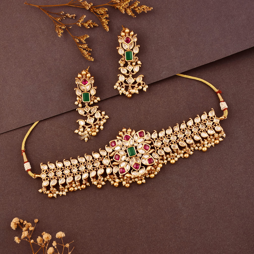 Aaradhana High Neck Choker CH261