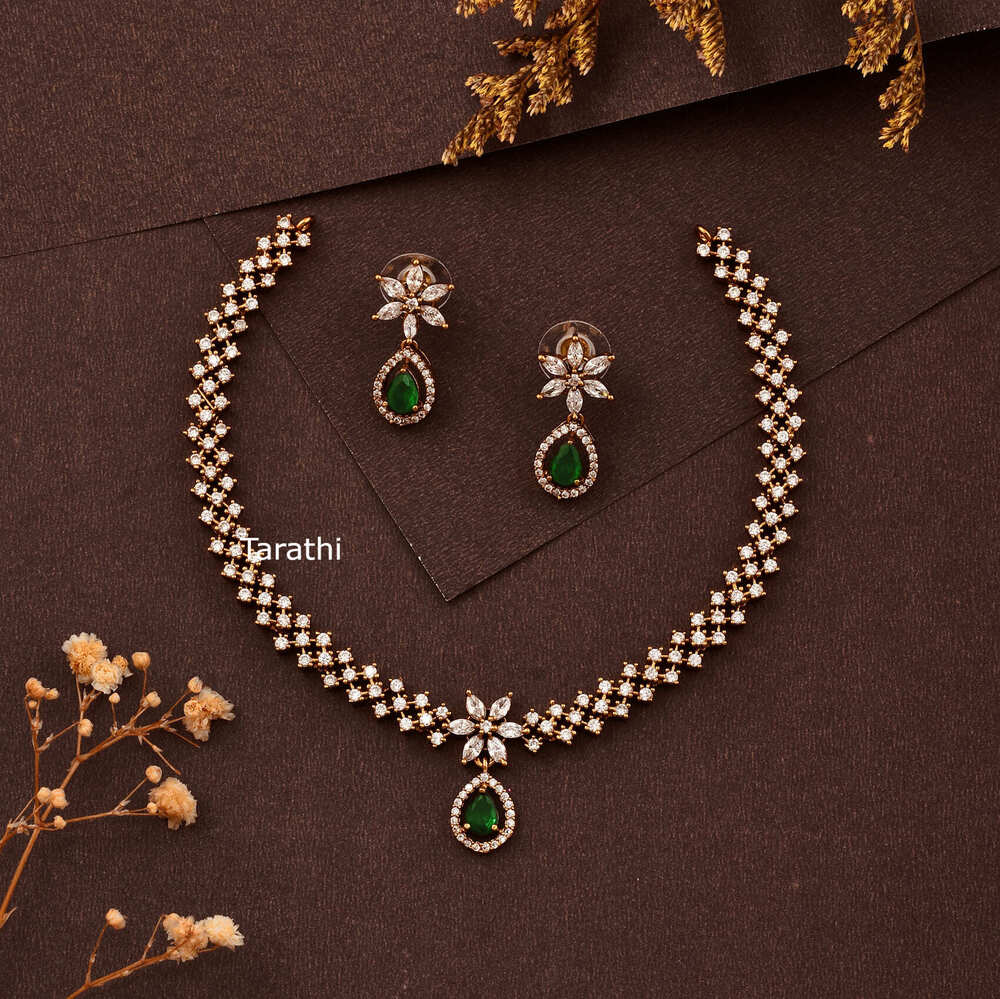 Amazing Diamond Look alike Necklace AC34