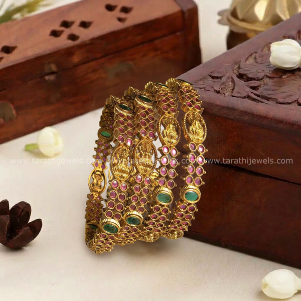 Premium Quality Kemp Bangles BA185