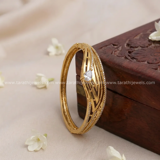 Gold Look alike Openable Kada Bangle BA195