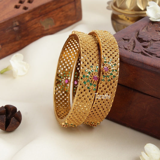 Ad Multi color Matte Bangle BA65