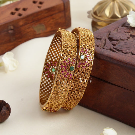 Ad Multi color Matte Bangle BA66