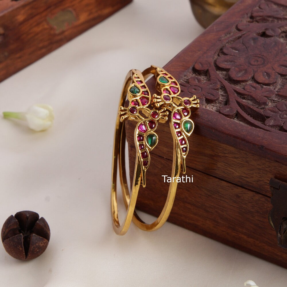 Peacock Design Bangle BA81