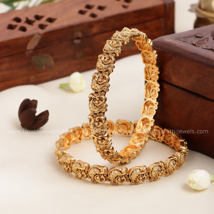 Gold Finish Peacock Bangle BA88