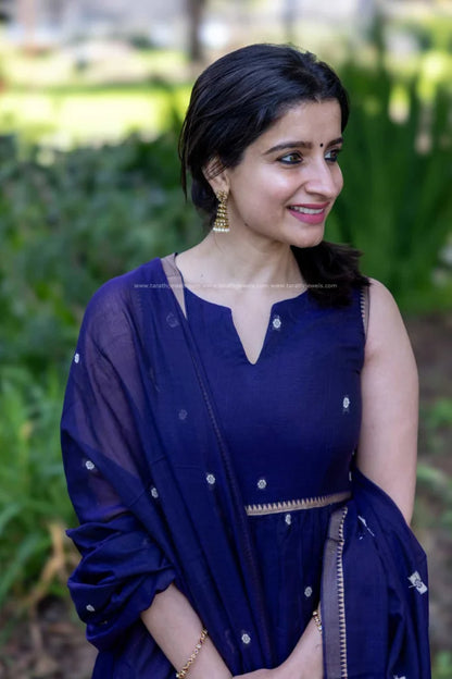 Golden Five Layer Pearl Earring EA578