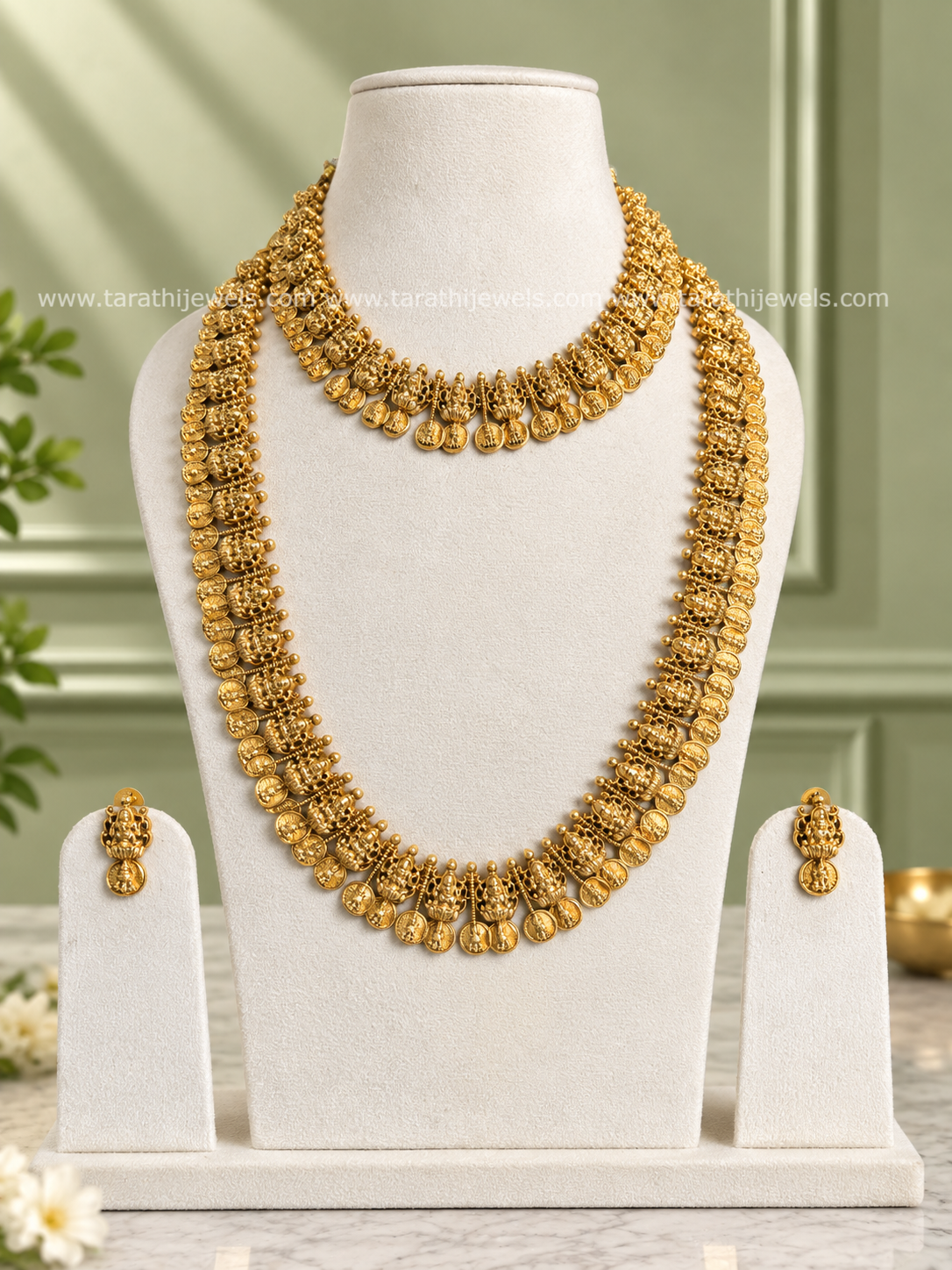 Gold Look alike Lakshmi Coin Bridal Combo BR20