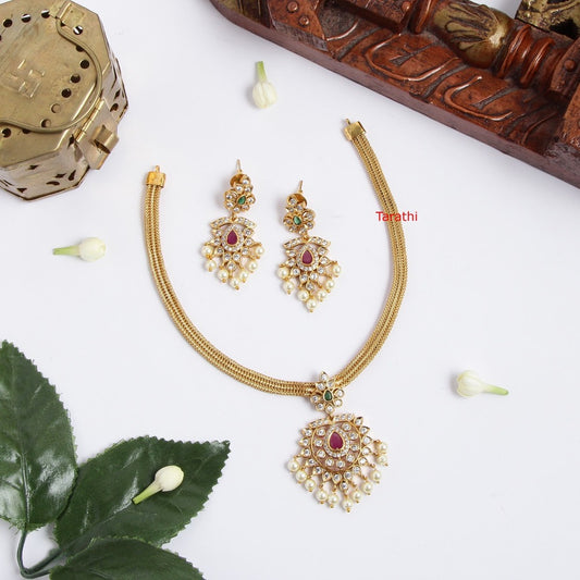 Ad stone Choker CH183