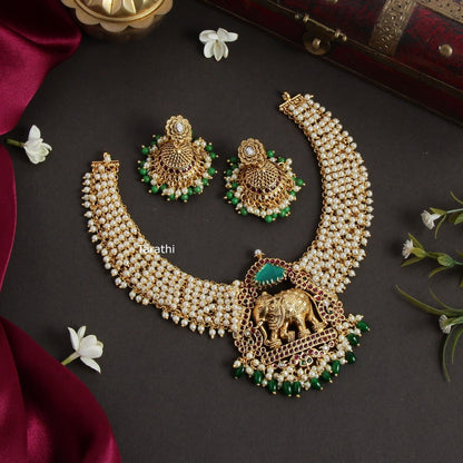 Premium Quality Elephant Pendant choker CH213