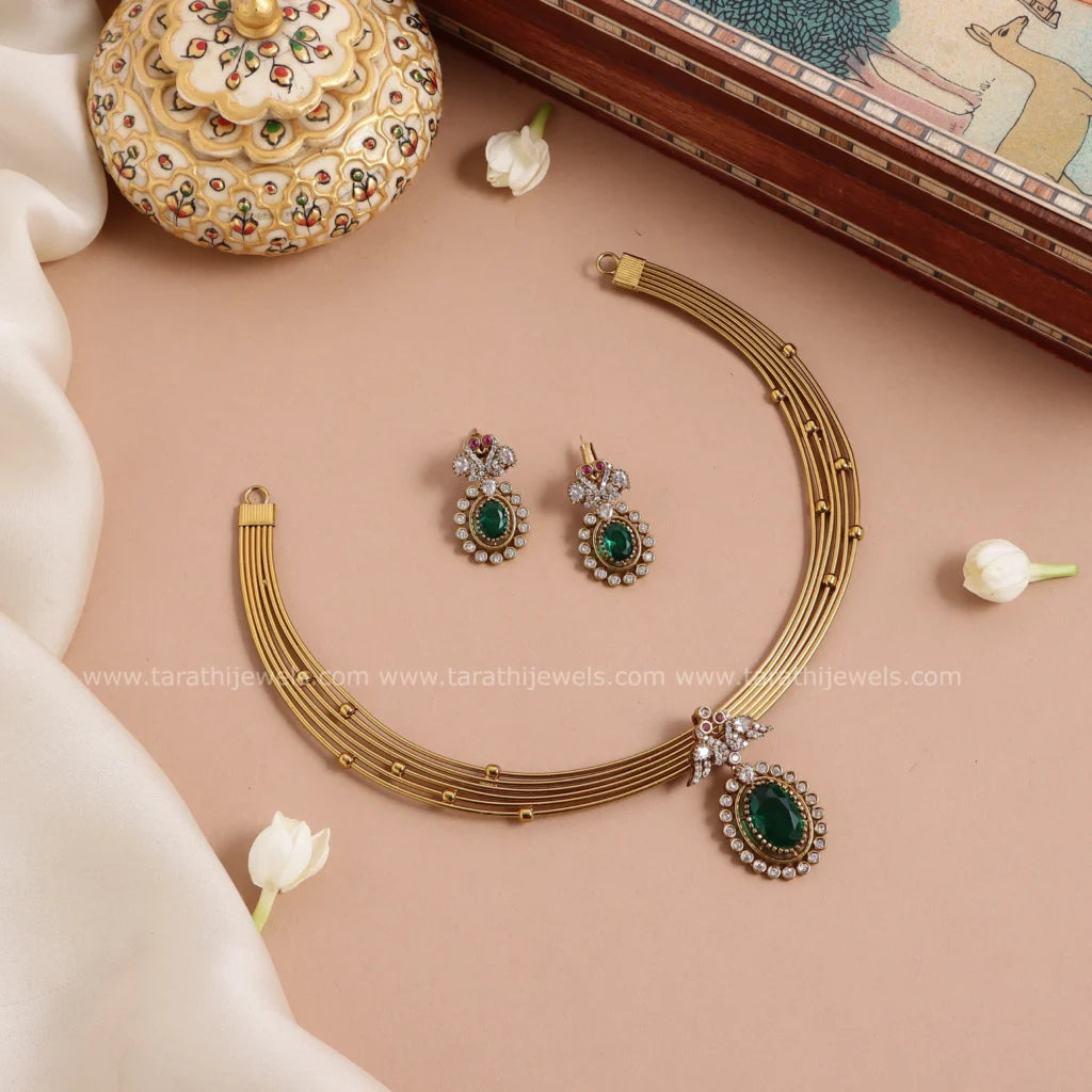 Aadhira Hasli Choker Neckpiece CH354