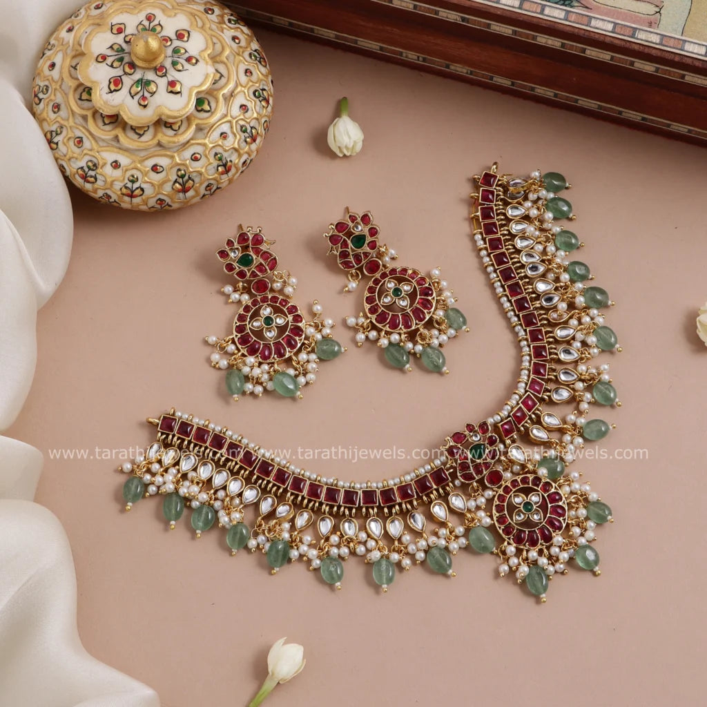 Kundan High Neck Choker CH368
