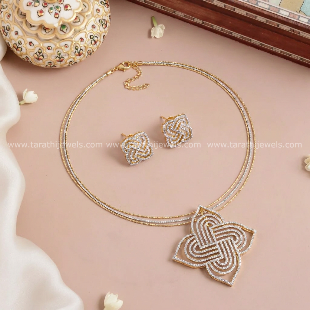 Kannama Kolam Hasli  Choker  Neckwear CH406