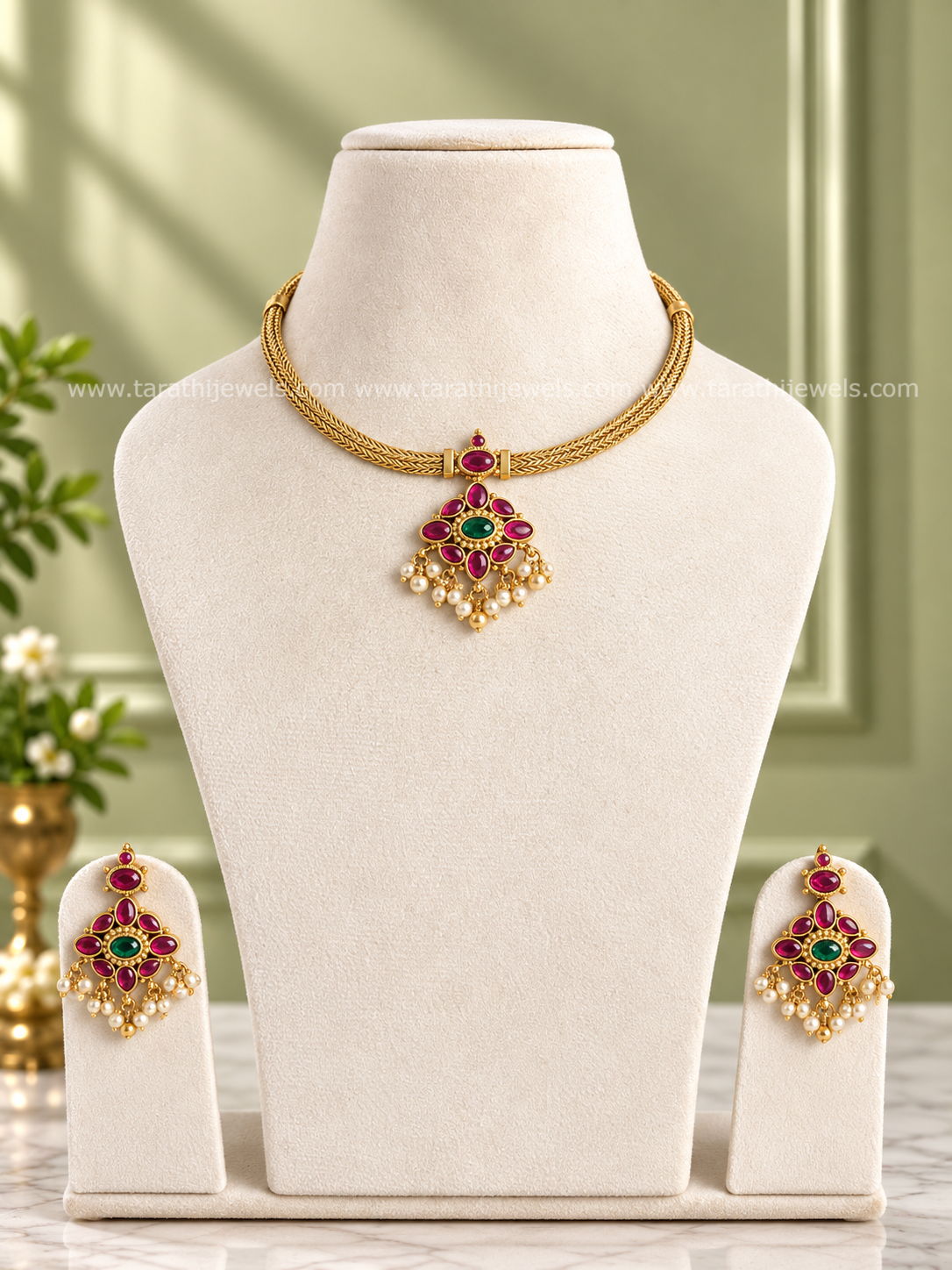 Pallavi Choker CH477