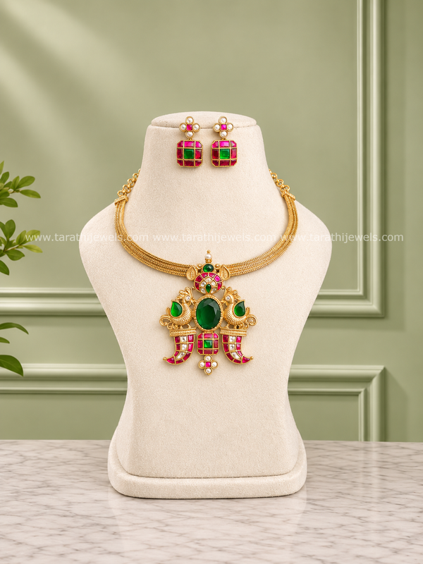 Jadau Pendant choker CH490