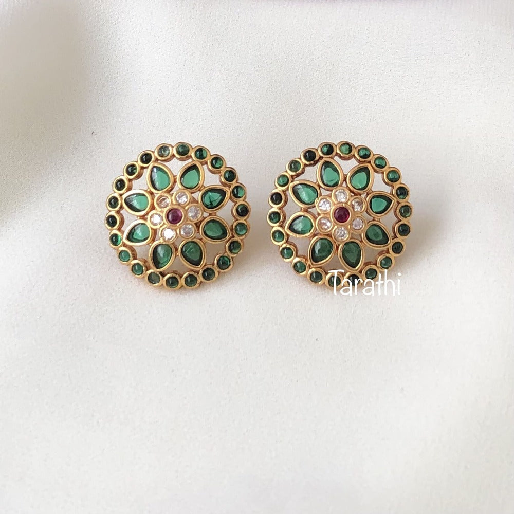 Traditional Design Kemp Stud EA250