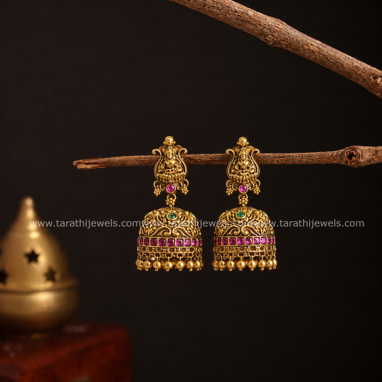 Amazing Kemp Lakshmi Jumka EA771