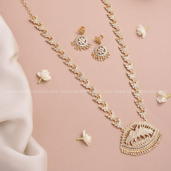 Traditional Peacock Long Chain HA416