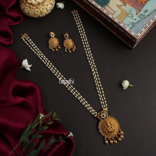 Pearl Lakshmi long Chain HA441